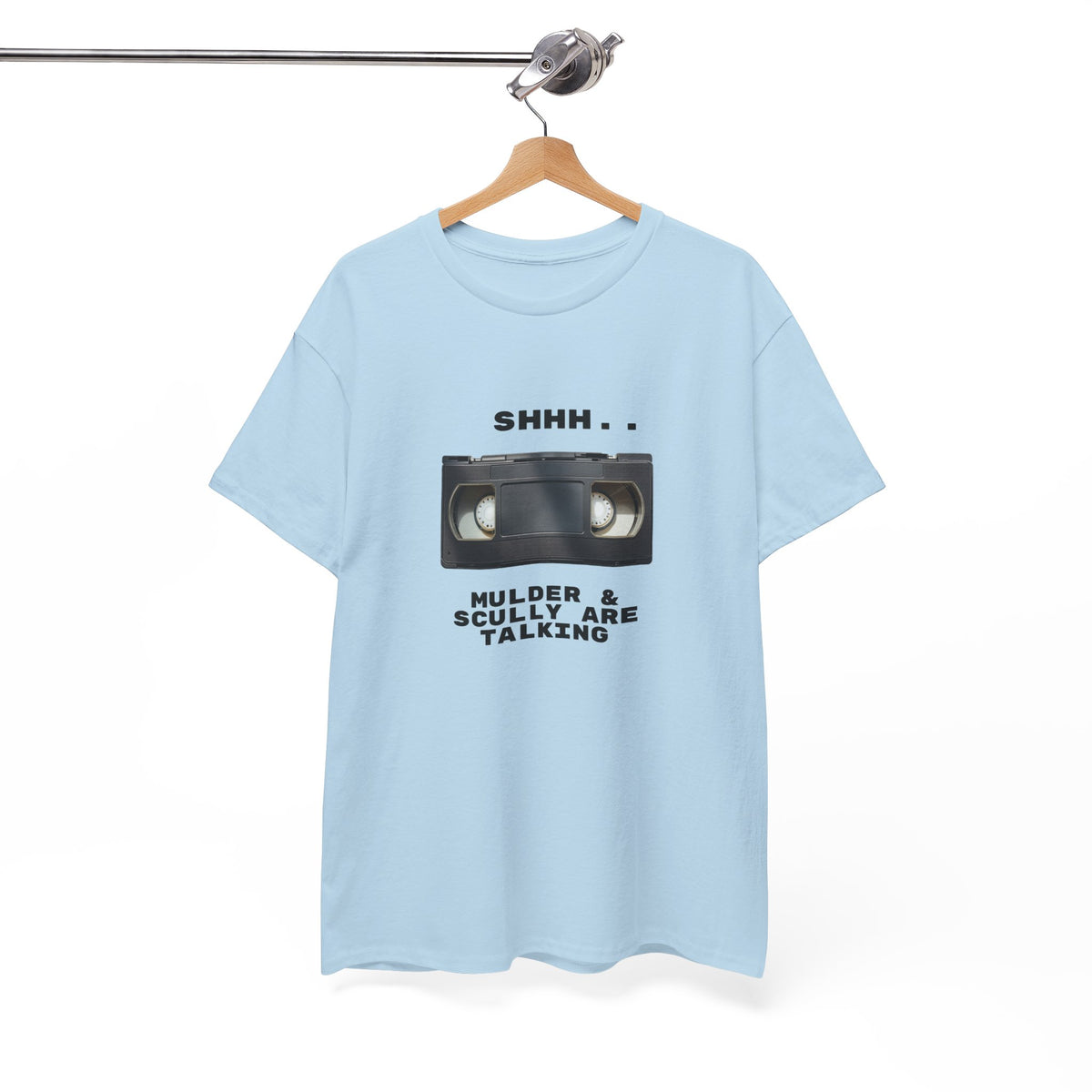 Shhh Mulder & Scully Are Talking  - Unisex T-shirt