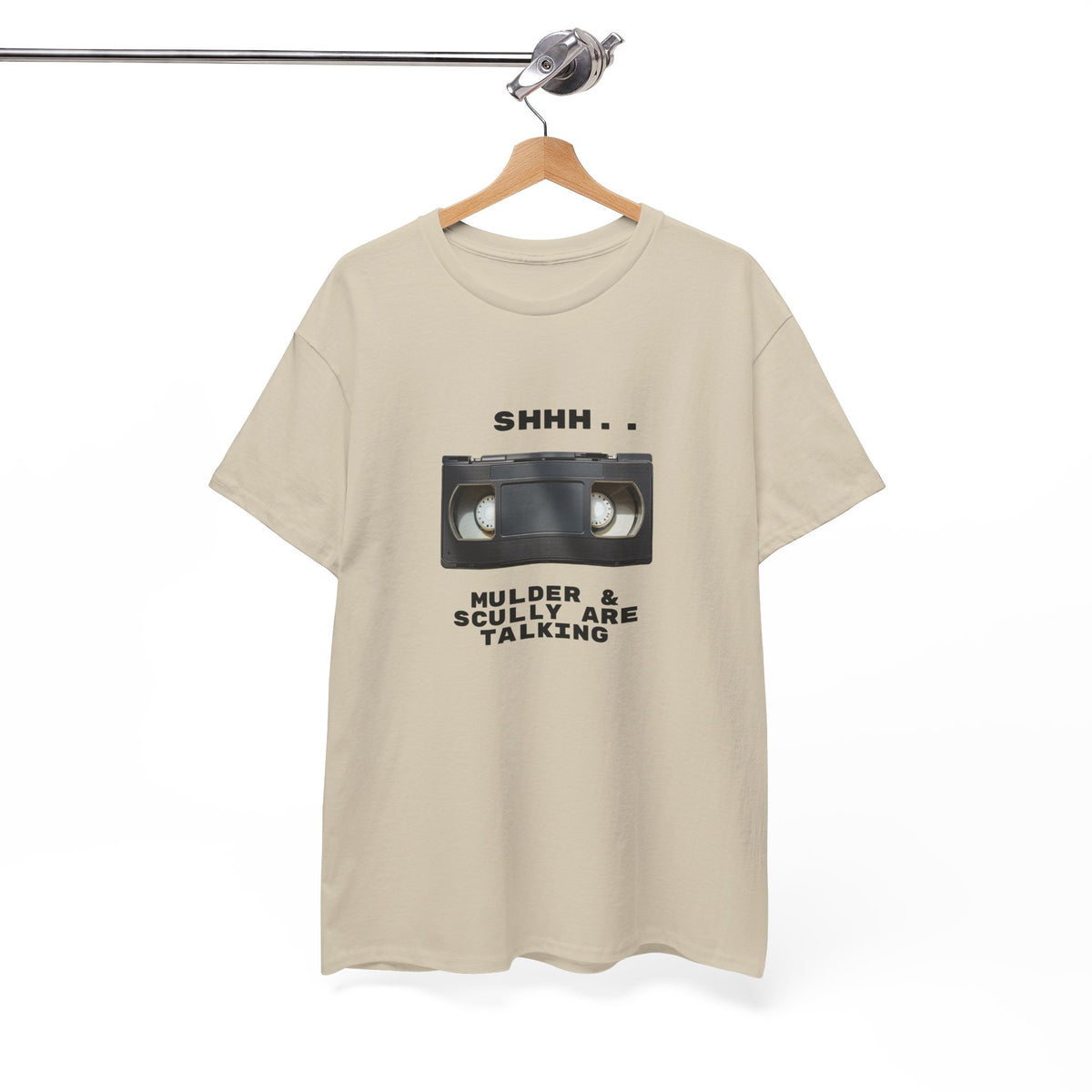Shhh Mulder & Scully Are Talking  - Unisex T-shirt