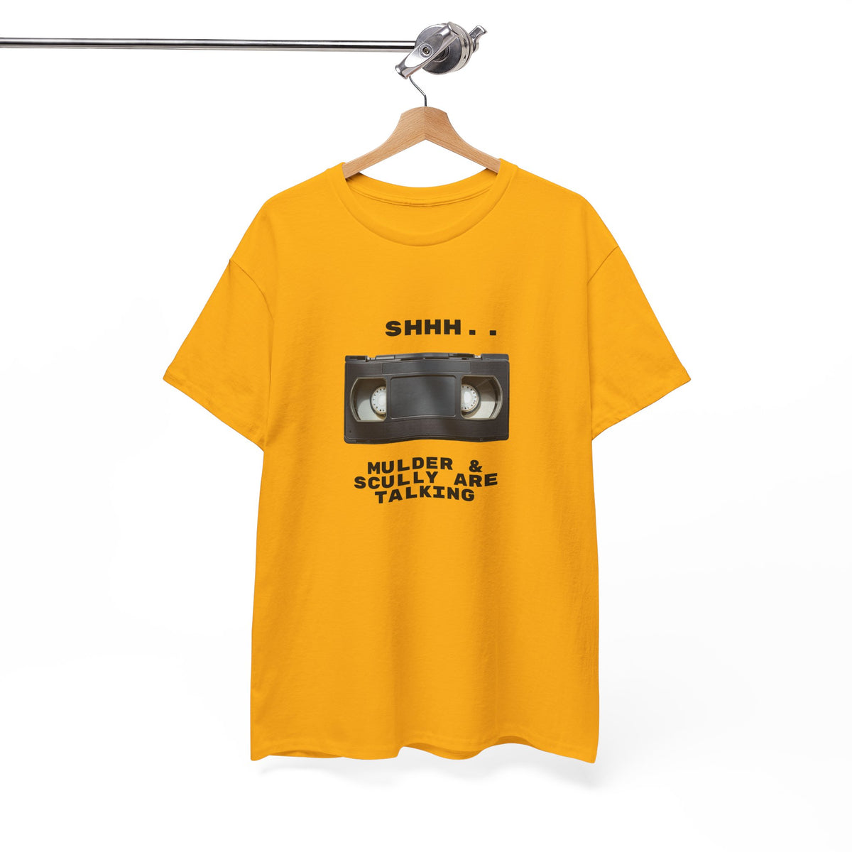 Shhh Mulder & Scully Are Talking  - Unisex T-shirt