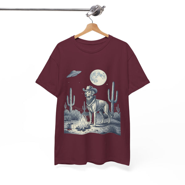 Golden Retriever Cowboy & Desert UFO  - Unisex T-shirt