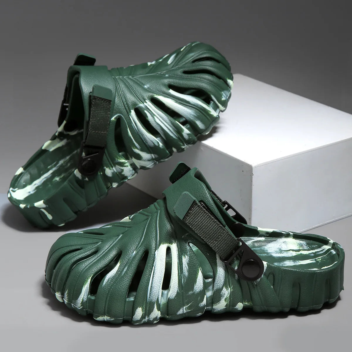 Monstera EVA Slides – Sculpted Leaf Vent Comfort Slippers