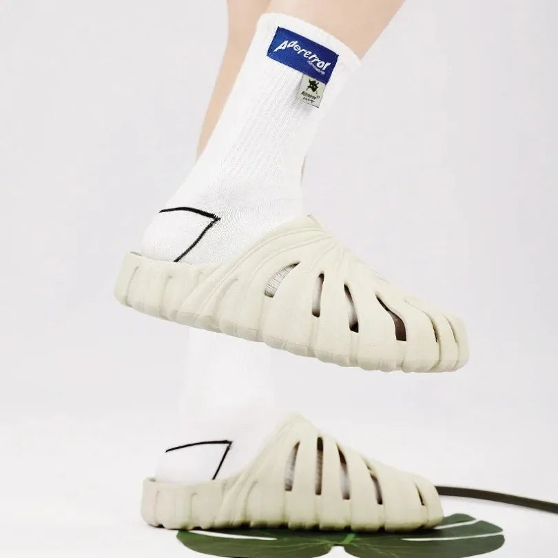 Monstera EVA Slides – Sculpted Leaf Vent Comfort Slippers